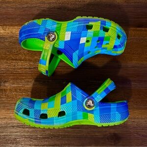 Crocs Classic Unisex Kids Clogs - Size C13 Blue Green Checker Slides Sandals